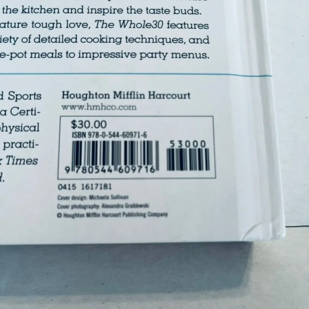 Whole 30 Book‎ by Melissa Hartwig and Dallas Hartwig Like new condition.